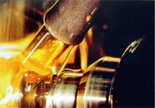 【金属加工】台风雨天，切削液该如何储存？